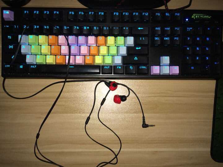 索尼XBA-A3:还在煲机中,开声音质还是不错的