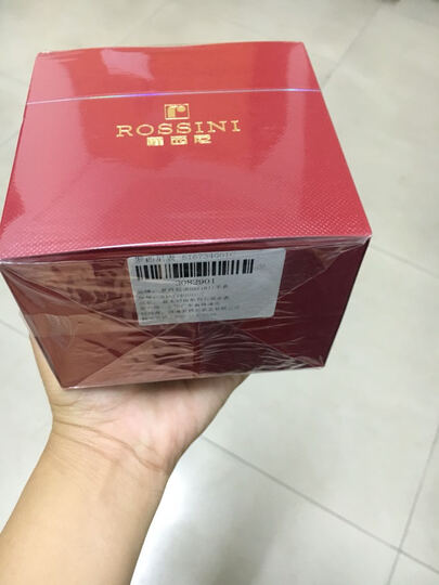 罗西尼女士石英手表:手表很好看,表盘简单大方