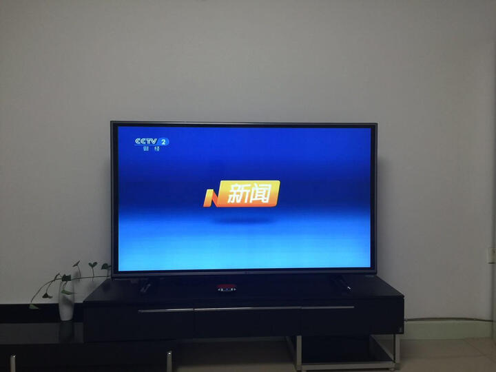 LG49LG61CH-CK:电视画面清晰,比国产的某些