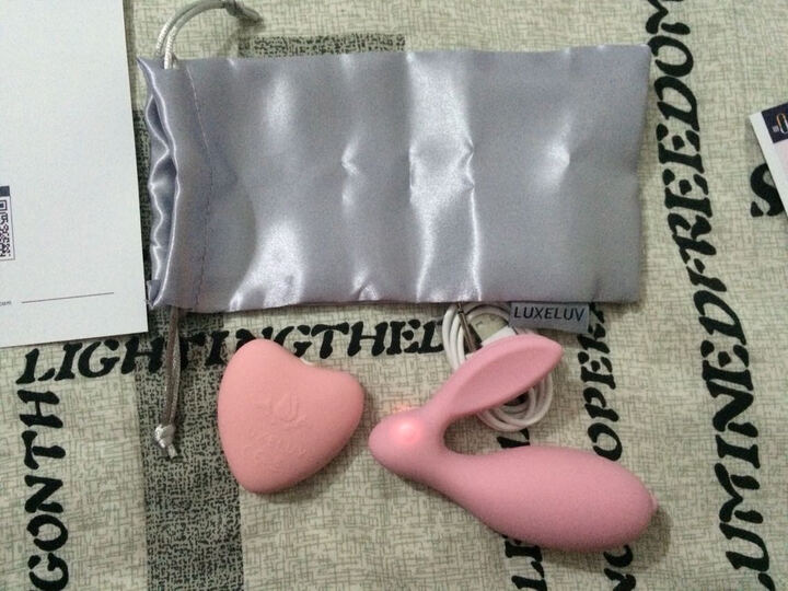 的评论,说是签收时扫描会显示出东西的名称,有