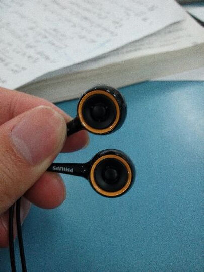 声 耳塞 黑色--听着不错。对音质没什么要求。