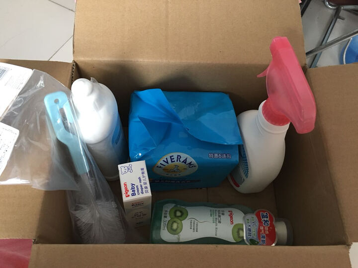 五羊婴儿洗衣液:感谢快递小哥帮忙送货上楼~