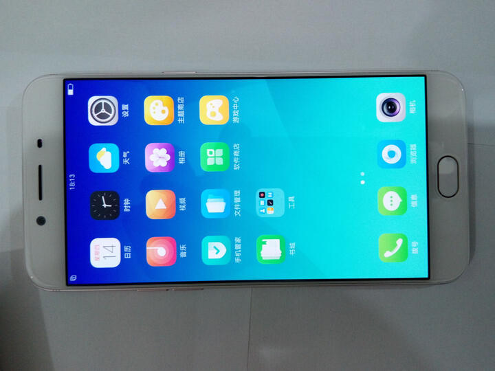 OPPOR9s:非常漂亮,比苹果漂亮!朋友用过OP