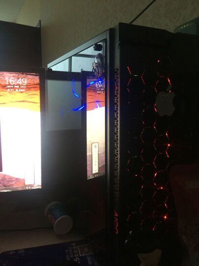 爱国者爱国者(aigo)炫影大侧透玻璃机箱黑色: