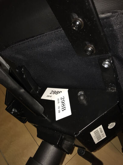 傲风电竞椅:很不爽的购物、买了两把一样的椅