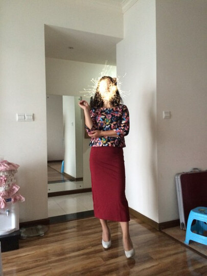 装女士套装名媛小香风套裙欧根纱印花一步裙 