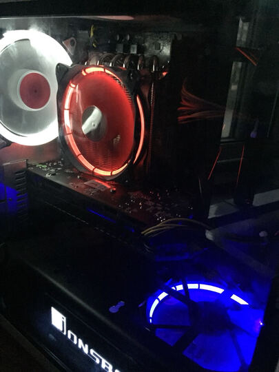 山泽DVI-D连接线:跟以前的vga比,感觉没什么