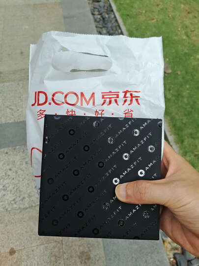 AMAZFIT赤道:昨天晚上下单,今天中午就到货了