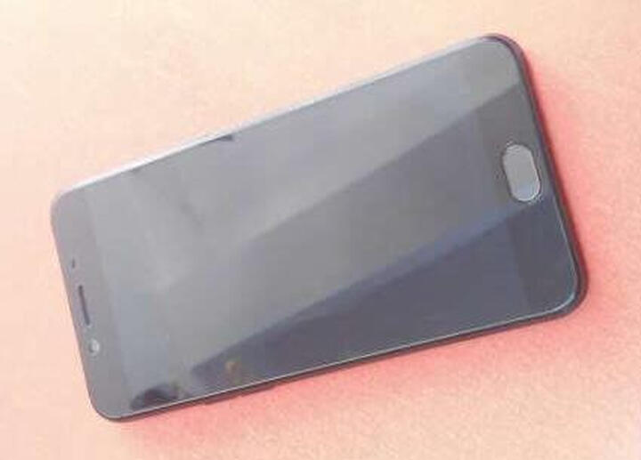 OPPOR9s:非常棒的一款手机,高颜值,屏幕清晰