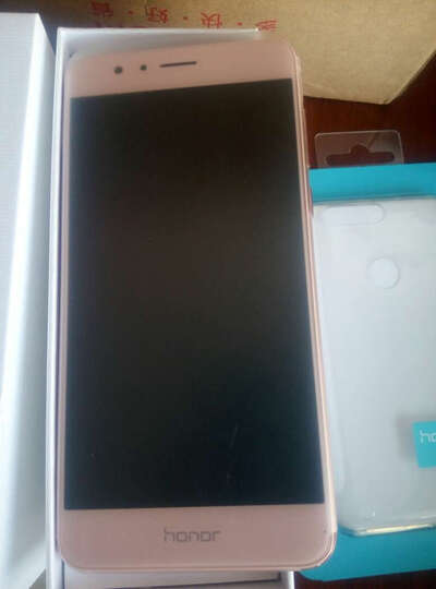 华为荣耀8:电池耐用国民手机黑科技反应快软