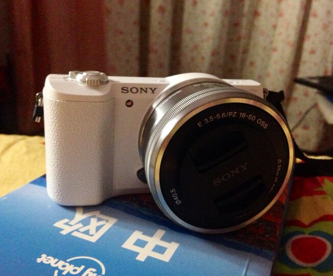 索尼(SONY)ILCE-5100L 标准单镜套装 白色 (E