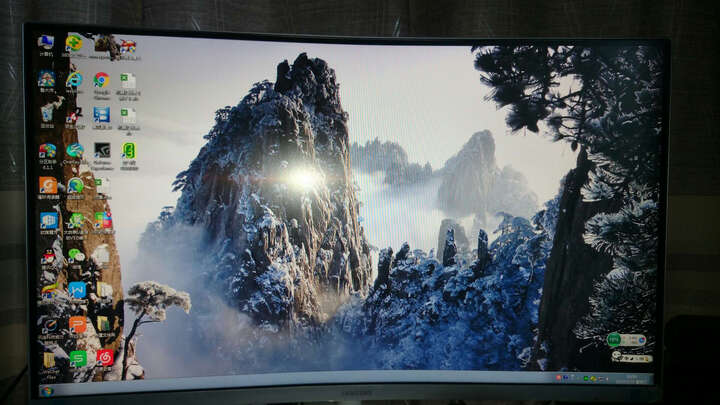 1FD 27英寸 MVA面板 HDMI接口 LED曲面屏液