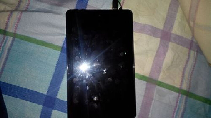 屏幕\/1280*800分辨率\/16GB\/大容量电池 平板电