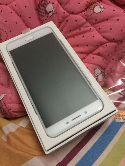 OPPOR9s Plus:买一个r9没有信号,无数次重启