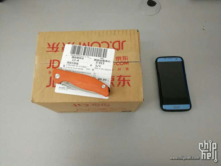 三星Gear S3:京东说2号有货,果然2号到手,赞,