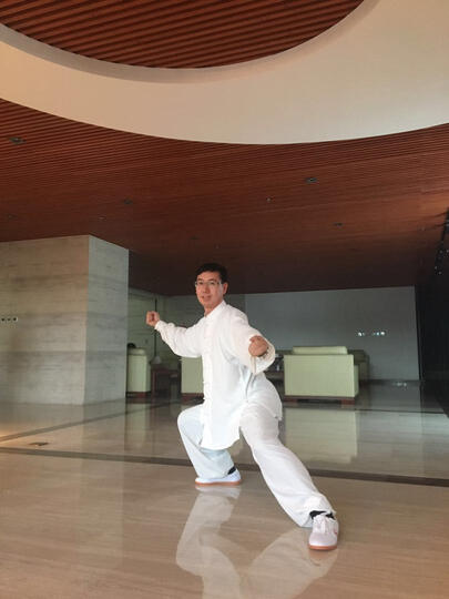山人运动太极服棉加丝男女表演服套装中老年春夏练功武术服太极拳服装 白色蓝包领 m 晒单图
