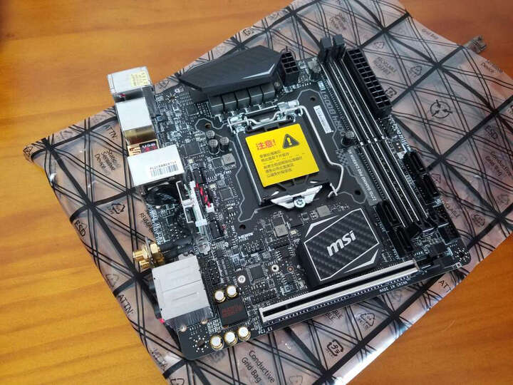 微星(MSI)Z270I GAMING PRO CARBON AC主板(Intel Z270/LGA 1151)带GAMING无线网卡 晒单图