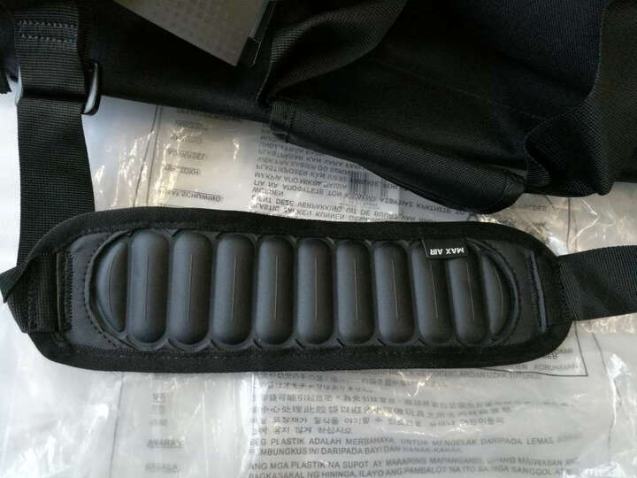 耐克(NIKE)运动包 桶包 健身包 单肩旅行包BA5185 BA5553 BA4881 53cm足球训练中桶包5193-010 晒单图