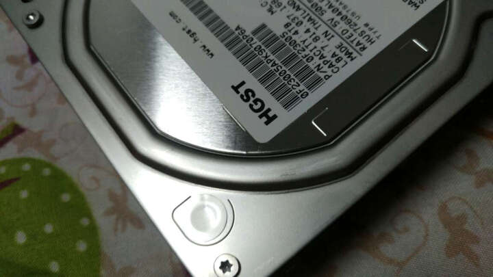 昱科(HGST)  2TB 7200转128M SATA6Gb/s 企业级硬盘(HUS726020ALE610) 晒单图