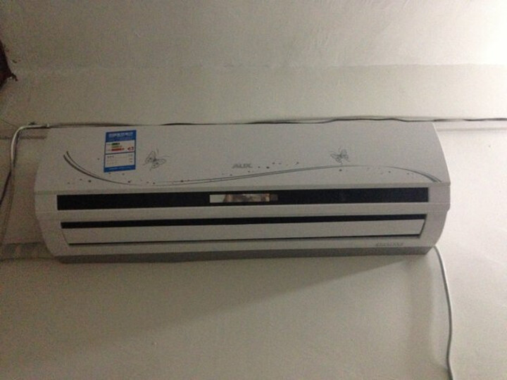 QB+3 正1.5匹 挂式家用冷暖空调(白色)--租房神器