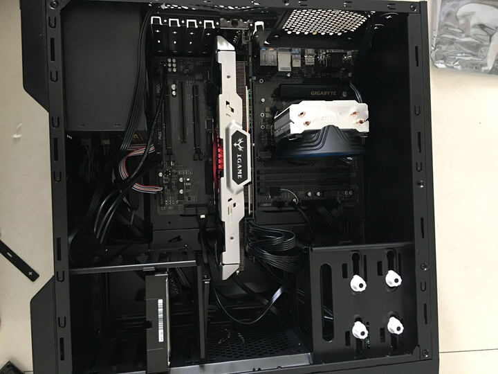 七彩虹(Colorful) GTX1070 烈焰战神X-8GD5 Top AD独立显卡吃鸡 晒单图
