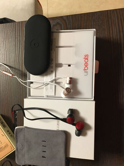 Beats urBeats 入耳式耳机 - 玫瑰金 手机耳机 游戏耳机 三键线控 带麦 MLLH2PA/B 晒单图