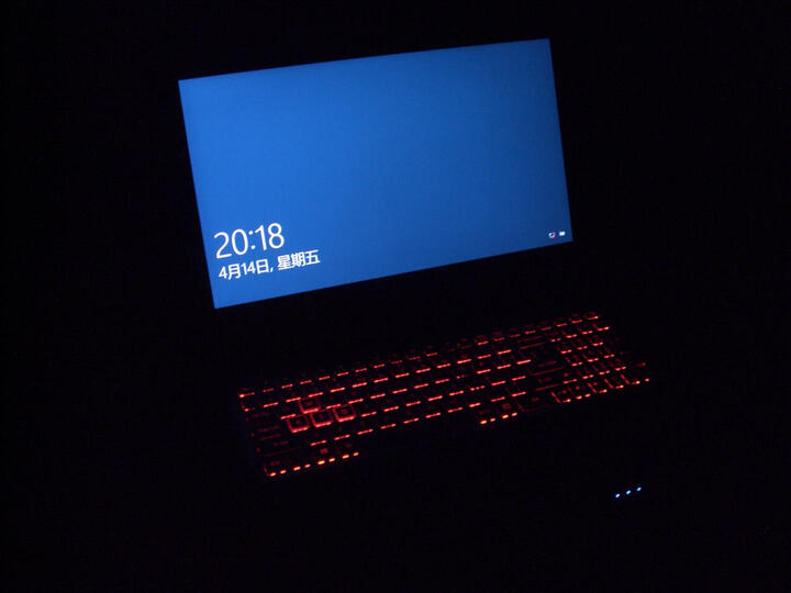 宏碁(Acer)暗影骑士3 VX5 15.6英寸游戏笔记本(i5-7300HQ 8G 128G SSD+1T GTX1050 2G独显 Win10 IPS) 晒单图