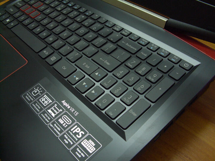 宏碁(Acer)暗影骑士3 VX5 15.6英寸游戏笔记本(i5-7300HQ 8G 128G SSD+1T GTX1050 2G独显 Win10 IPS) 晒单图