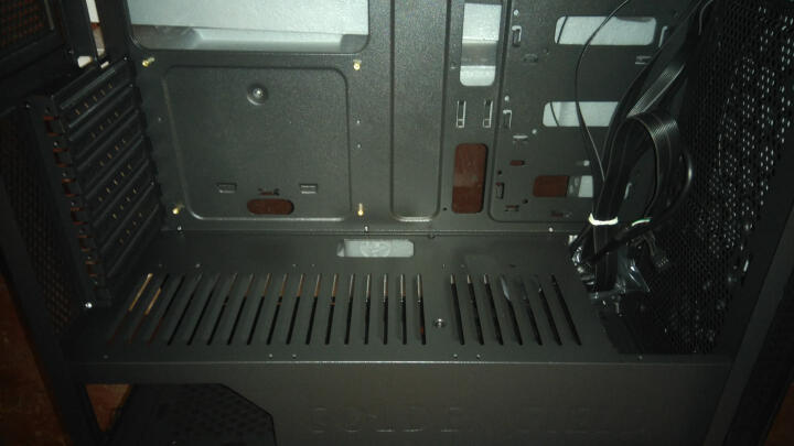 金河田（Golden field）Z1 星之恋电脑机箱 单面大侧透钢化玻璃水冷台式主机箱（ATX/MATX/ITX/360冷排） 晒单图