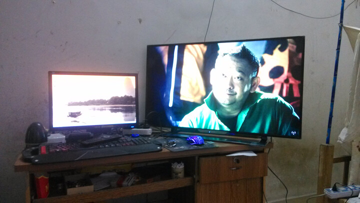 0PFL5V40\/T3 40英寸 全高清LED智能电视(黑