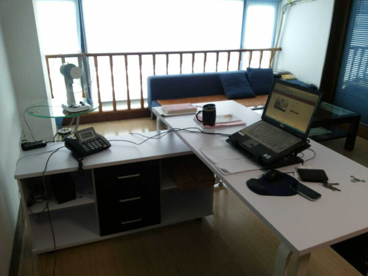 6米白色办公桌1.2米电脑书桌可自由