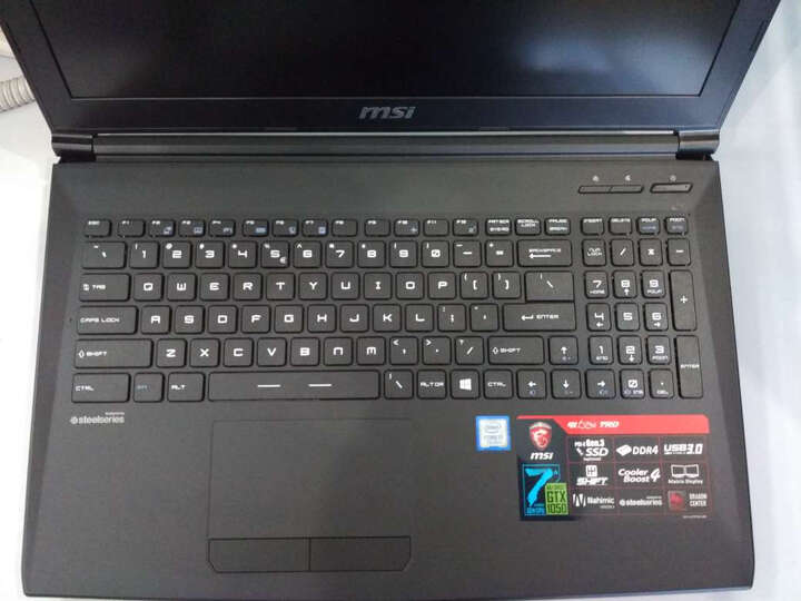 微星(MSI)GL62M 7RD-223CN GTX1050 15.6英寸游戏笔记本电脑(i7-7700HQ 8G 1T+128G SSD 赛睿游戏键盘)黑 晒单图