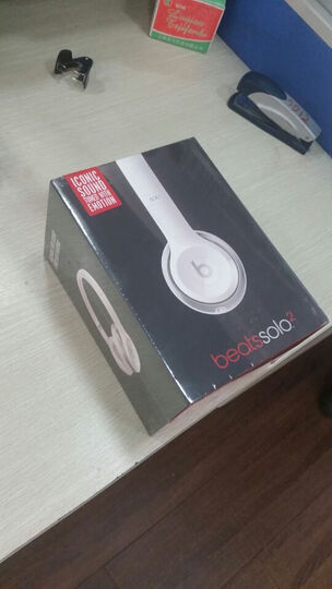 BEATSSolo 2.0:很漂亮,快递很给力,第次一买
