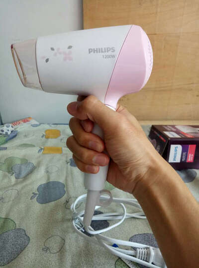 飞利浦(PHILIPS)电吹风机家用大功率小体积恒温护发吹风HP8110升级版HP8120/05 晒单图