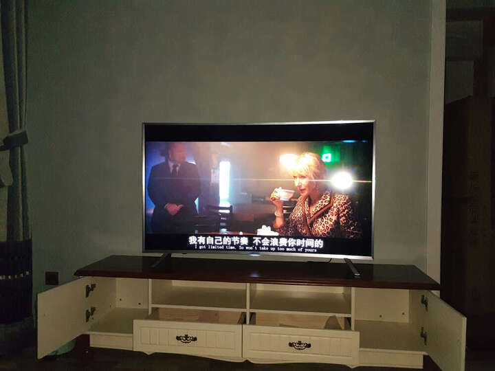 海信LED65EC880UCQ:屏幕篇:之前在实体店