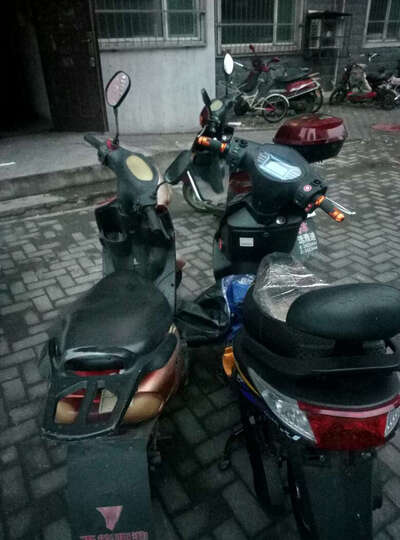 欧峰 迅鹰电动车电瓶车电摩踏板摩托车72V双人60V祖玛自行车96v1500W 磨砂黑 大迅鹰72v20A超威锂电池 晒单图