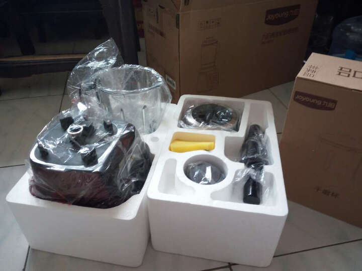 九阳(Joyoung) 破壁料理机智能加热赠不锈钢干磨杯榨汁机JYL-Y912 晒单图