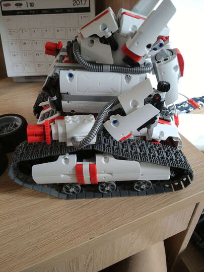 小米小米 米兔积木机器人:很好,可玩性很强,顺