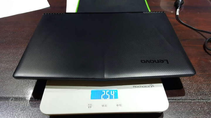 联想(Lenovo)拯救者R720 GTX1060 MaxQ 15.6英寸游戏笔记本电脑(i5-7300HQ 8G 1T+128G SSD6G IPS 黑) 晒单图