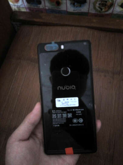 【移动专享版】努比亚nubia Z17 无边框 曜石黑 6GB+64GB 移动联通电信4G手机 双卡双待 晒单图