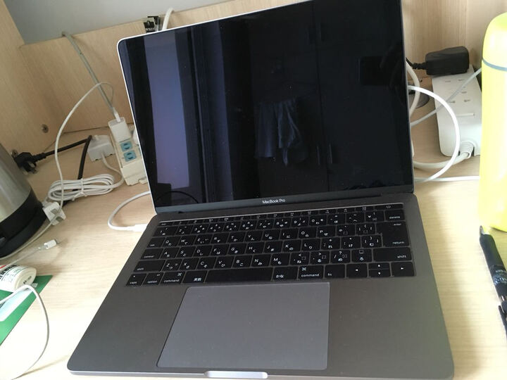 Apple 日版苹果笔记本apple 2016/7新款 MacBook PRO笔记本电脑 行货15英寸新款灰MLH32 晒单图
