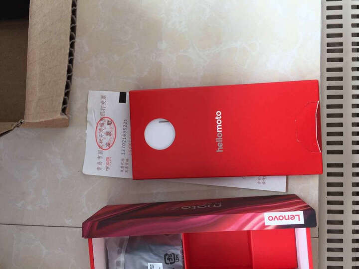摩托罗拉Moto Z2 Play:马马虎虎,头脑发热买的