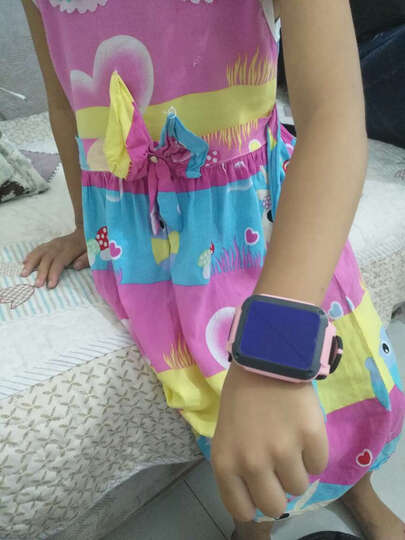 小天才XTC Z3:女儿已经想了很久的的Z3了。