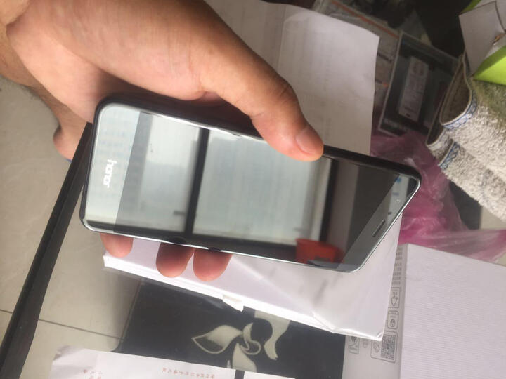 华为荣耀8:买这款手机,就是冲它的NFC闪付功