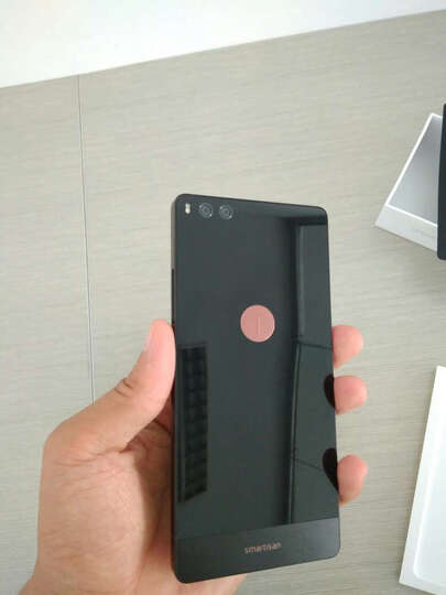 锤子坚果Pro:说实话,对老罗,或者京东有点失望