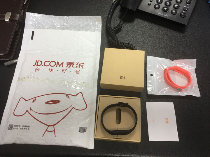 小米(MI)智能手环1代【光感心率版】小米手环 黑色腕带 LED指示灯 运动数据/心率监测 睡眠监测 晒单图