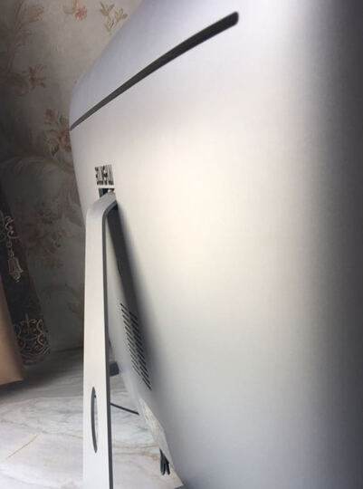 博仑帅(BOLUNSHUAI) 博仑帅23.6-27英寸一体机电脑四核独显主机整机 A10四核 4G+120G HD7670畅玩联盟 23.6英寸 晒单图