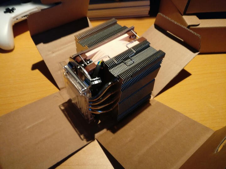 猫头鹰(NOCTUA)NH-D9L CPU散热器 (多平台115X/AMD /双塔散热器/兼容梳子内存/高度11CM) 晒单图