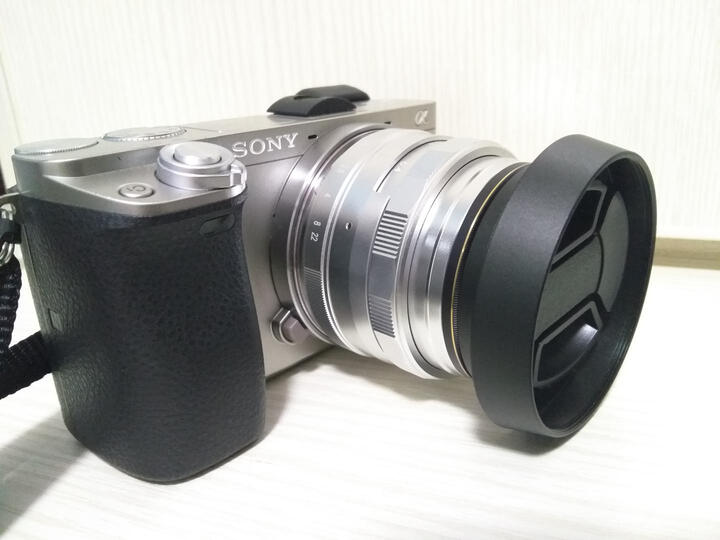 嘉蕊(JARAY)35mm f1.6微单镜头索尼E卡口富士手动人文定焦相机镜头人像街拍摄影系列 套餐一 索尼微单-银色 晒单图