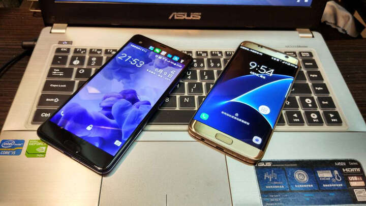 HTC U Ultra(U-1w)远望(蓝) 移动联通电信六模全网通 双卡双待双屏 晒单图